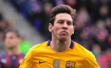 Lionel Messi anotó dos goles en el juego del Barcelona frente a Eibar. AFP