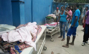 Entre las tres personas asesinadas está una menor de 12 años, quien se habría asomado a ver qué sucedía y recibió un disparo El Universal