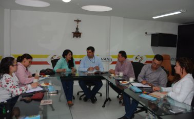 El secretario de Desarrollo de Norte de Santander, Leonel Rodríguez, se reunió con el director de la Cámara de Comercio de Pamplona, Carlos Solano. Roberto Ospino