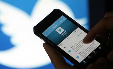 El tema del posible racionamiento y las publicaciones en el día de la mujer, dos temas que han invadido este martes las redes sociales. Archivo