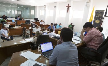 La mesa directiva del concejo decidió no programar todavía la entrevista al candidato a personero, Francisco Cortés, hasta tanto no haya una unificación de criterios por parte de los jueces que han fallado las diferentes tutelas en este proceso. Archivo