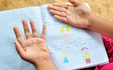 La insuficiencia de maestros fue la causa para que la gobernación firmara un contrato con Paz y Futuro, para educar a los niños de la región. Archivo