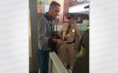 Ányelo Palacios, capitán de la Policía de Colombia. Archivo