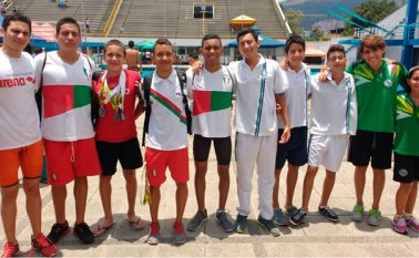 Los nadadores nortesantandereanos dejaron una grata impresión en el Nacional Interclubes que se llevó a cabo en Cali donde lograron un buen número de medallas. Cortesía