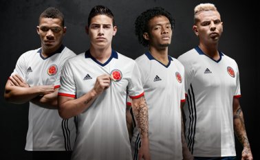 Así es la nueva camiseta de la selección Colombia para la Copa América Centenario. Colprensa