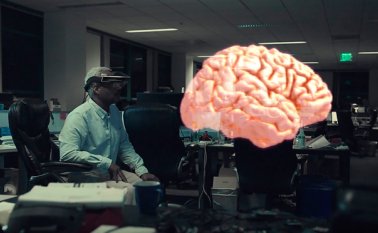 Hasta hace poco, los cascos futuristas eran de uso exclusivo de laboratorios de investigación. Internet