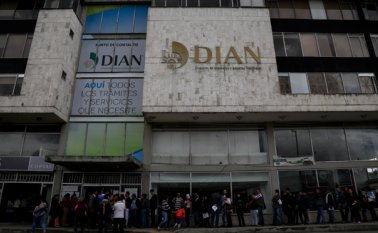Según la Dian, en el país hay por lo menos 80.000 personas que no están declarando. Colprensa