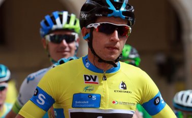 El colombiano llegó tercero en la etapa de este martes. Colprensa