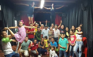 Los talleres de circo se realizan los fines de semanay son gratuitos. Entre semana se dictan cursos de teatro, música y danzas. Cortesía