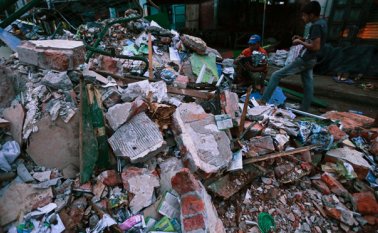 La noche del sábado se registró un poderoso terremoto de 7,8 grados de magnitud que impactó con fuerza en la costa central del país y afectó principalmente a ciudades como Pedernales AFP