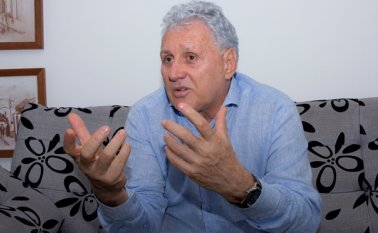César Rojas está preocupado por la contaminación a la que están expuestos los ríos Pamplonita y Zulia. Archivo