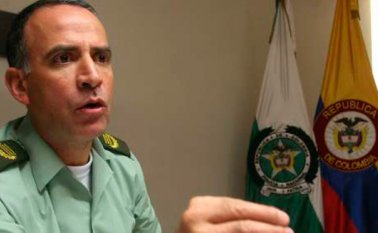 La Procuraduría también investiga al oficial Martínez por supuestas irregularidades en contratación. Colprensa