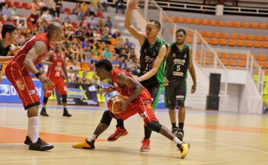 Halcones de Cúcuta consiguió una victoria importante anoche frente a Águilas de Tunja. Mario Caicedo