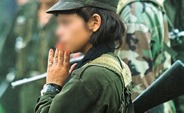 La hoja de ruta para la salida de los adolescentes que están dentro de la guerrilla fue anunciada este domingo en La Habana. Archivo