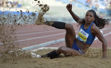 La atleta colombiana sigue como líder de la modalidad de cara a los Juegos Olímpicos de Río 2016 AFP