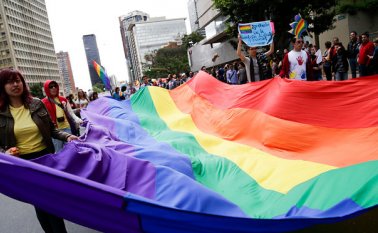 Este tipo de adopciones serán posibles siempre que la pareja cumpla con los otros requisitos de ley como tener estabilidad económica y emocional. Colprensa