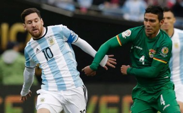 Lionel Messi ingresó al juego en el segundo tiempo. AFP