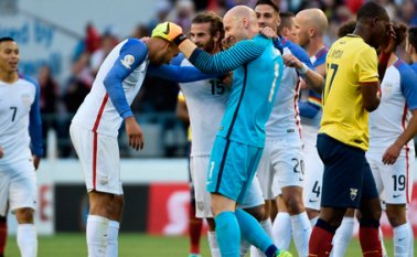 Estados Unidos se cruzará en semifinales con el vencedor de Argentina-Venezuela. AFP