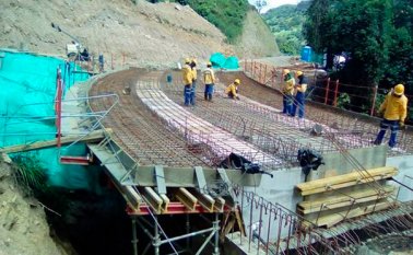 Las obras siguen, pero la comunidad teme que la construcción de las casas se demore, o el Fondo Adaptación se acabe. La entidad desmintió estas teorías. Cortesía