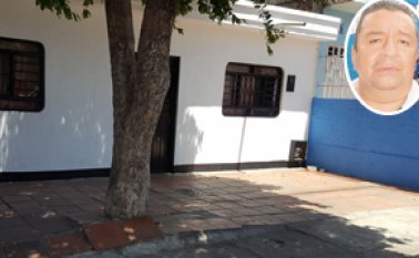 Hasta esta casa arribó el homicida y le disparó a José Hernando Lizcano. La Opinión