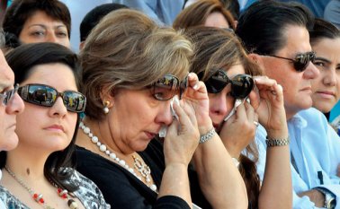 Familiares de los diputados asesinados. Colprensa