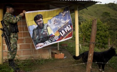 Uno de los puntos es el cese bilateral al fuego. AP