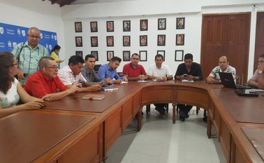 Los alcaldes de los municipios a donde llegará el proyecto se reunieron con los representantes del Departamento Nacional de Planeación. Javier Sarabia