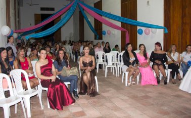 El evento se cumplió en el auditorio del primer piso de la Biblioteca Julio Pérez Ferrero. Alfredo Estévez