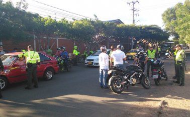 La presencia en las calles de uniformados ha devuelto la confianza de la ciudadanía en la policía y mejorado la seguridad en la ciudad. Archivo