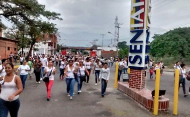 Twtiiter @unaybayona