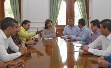 La canciller María Ángela Holguín se reúne con los alcaldes de los municipios colombianos fronterizos. Suministrada