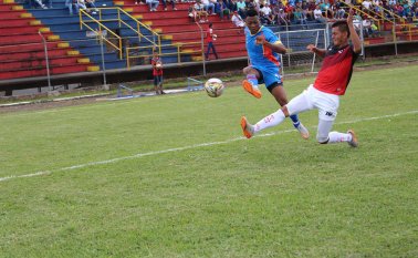 Con este triunfo, los rojinegros ocupan el tercer puesto en la tabla de posiciones y se preparan para recibir en caca a Llaneros FC. Colprensa