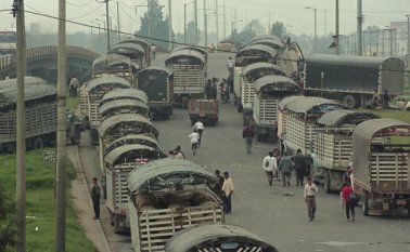 El paro de los camioneros ha provocado pérdidas por más de 1,2 billones de pesos. Colprensa