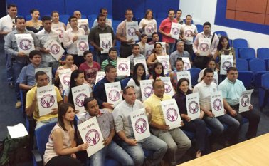Los administradores de los centros de acceso comunitario a internet le dijeron sí a la campaña Puntos de Paz del ministerio TIC. Cortesía