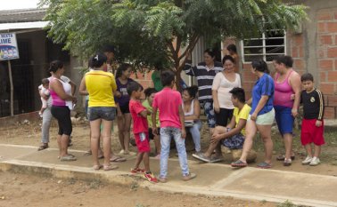 Las viviendas de desplazados 1 y 2  fueron entregadas en 2008. Desde entonces ha habido múltiples desplazamientos internos y las familias han abandonado las casas antes la falta de transporte y alumbrado, entre otras razones. Archivo La Opinión