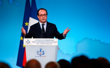 El presidente Francois Hollande durante su discurso en la ceremonia que marca el primer aniversario de la Ley de Transición Energética. AFP
