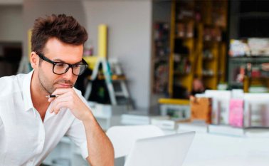 Cursar estudios de posgrado es una necesidad para quien quiere mejores oportunidades laborales. Internet | Referencial