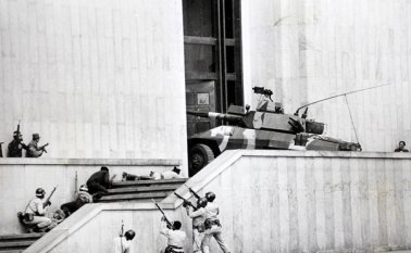 El 6 y 7 de noviembre de 1985, guerrilleros del m-19 se tomaron el palacio de justicia, en pleno corazón de bogotá Colprensa