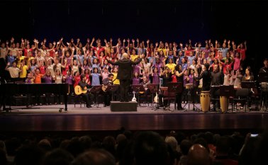 Los jóvenes músicos seleccionados darán un concierto el 20 de noviembre en el teatro Colón de Bogotá, en el marco de Celebra la Música 2016. Tomada de Internet