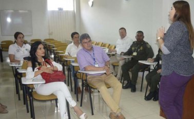 La Mesa Intersectorial por la diversidad y la inclusión  social de las transgénero se realizó en la Defensoría del Pueblo con participación de la Gobernación, secretarías de despacho de la Alcaldía, Fiscalía, Policía, Registraduría, entre otras.  Cortesía