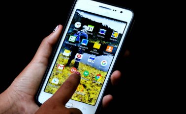 El IMEI es la identidad del celular y reportarlo garantiza al portador del teléfono poder bloquearlo si se le extravía o se lo roban. Colprensa