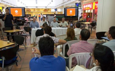 El anuncio fue hecho por el gerente general del centro comercial Diego Yáñez. Alfredo Estévez
