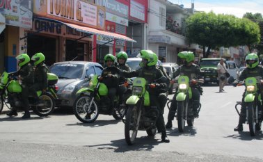 200 policías de las distintas unidades participaron en la toma del barrio La Merced. En la operación también intervinieron las secretarías de Gobierno, Seguridad y Salud del municipio. Juan Pablo Cohen