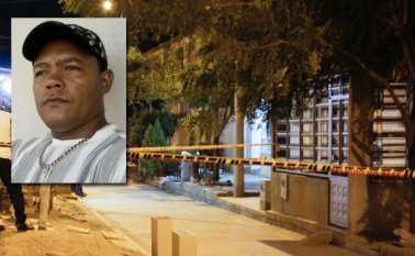 Frente a su casa fue atacado el obrero, quien dejó una hija. El cadáver será llevado a la región de origen donde se cumplirán las honras fúnebres. La Opinión