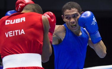 Avila quería imitar a su amigo y compañero de 'sparring' Yuberjen Martínez. AFP