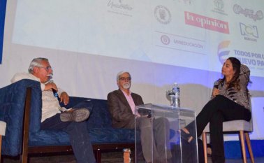 Feria Escudos del Alma de RedPapaz. Cortesía