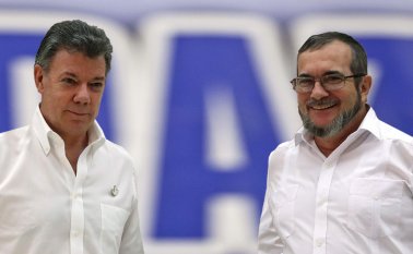 El presidente Juan Manuel Santos se dirigió a los colombianos para informar que tras finalizados los diálogos de paz con las Farc está en manos de los ciudadanos decidir si este acuerdo se va a desarrollar o no. Archivo