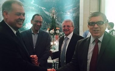 El procurador Alejandro Ordóñez (izquierda) y el expresidente César Gaviria (derecha). Colprensa