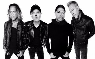 En sus tres anteriores visitas realizaron conciertos en el Parque Simón Bolívar de Bogotá. En 1999, cuando por primera vez llegaron al país, lograron una asistencia que llegó a las cien mil personas, marcando un récord para un concierto pago en Colombia. Twitter