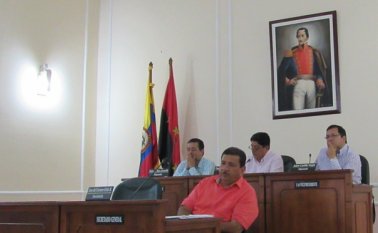 "Este proyecto hace justicia con los diputados", manifestó el ministro del Interior. Archivo